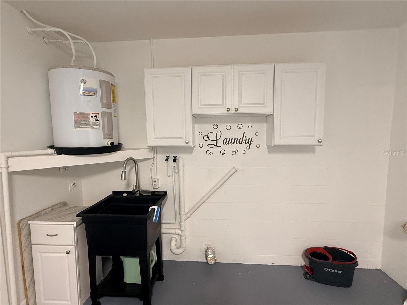 Image 5 of 21 For 13186 Thrush Street