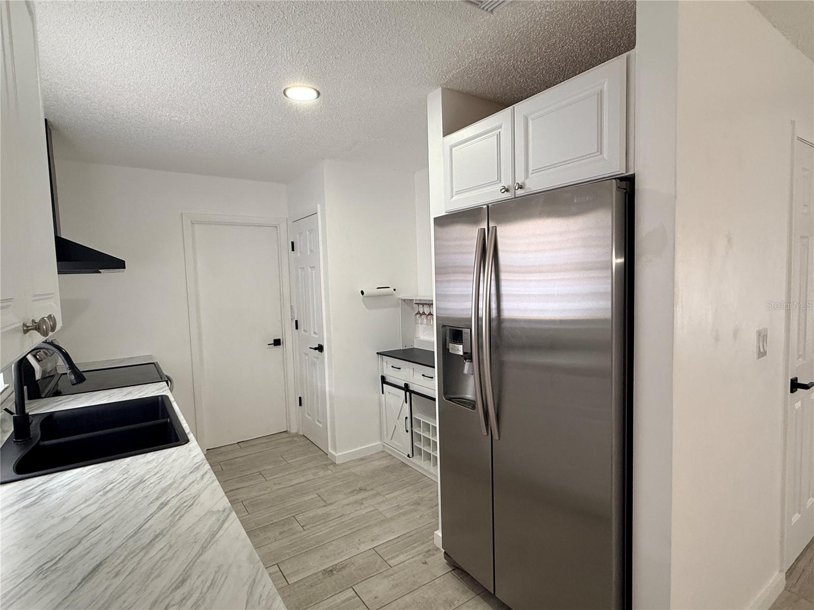 Image 9 of 21 For 13186 Thrush Street