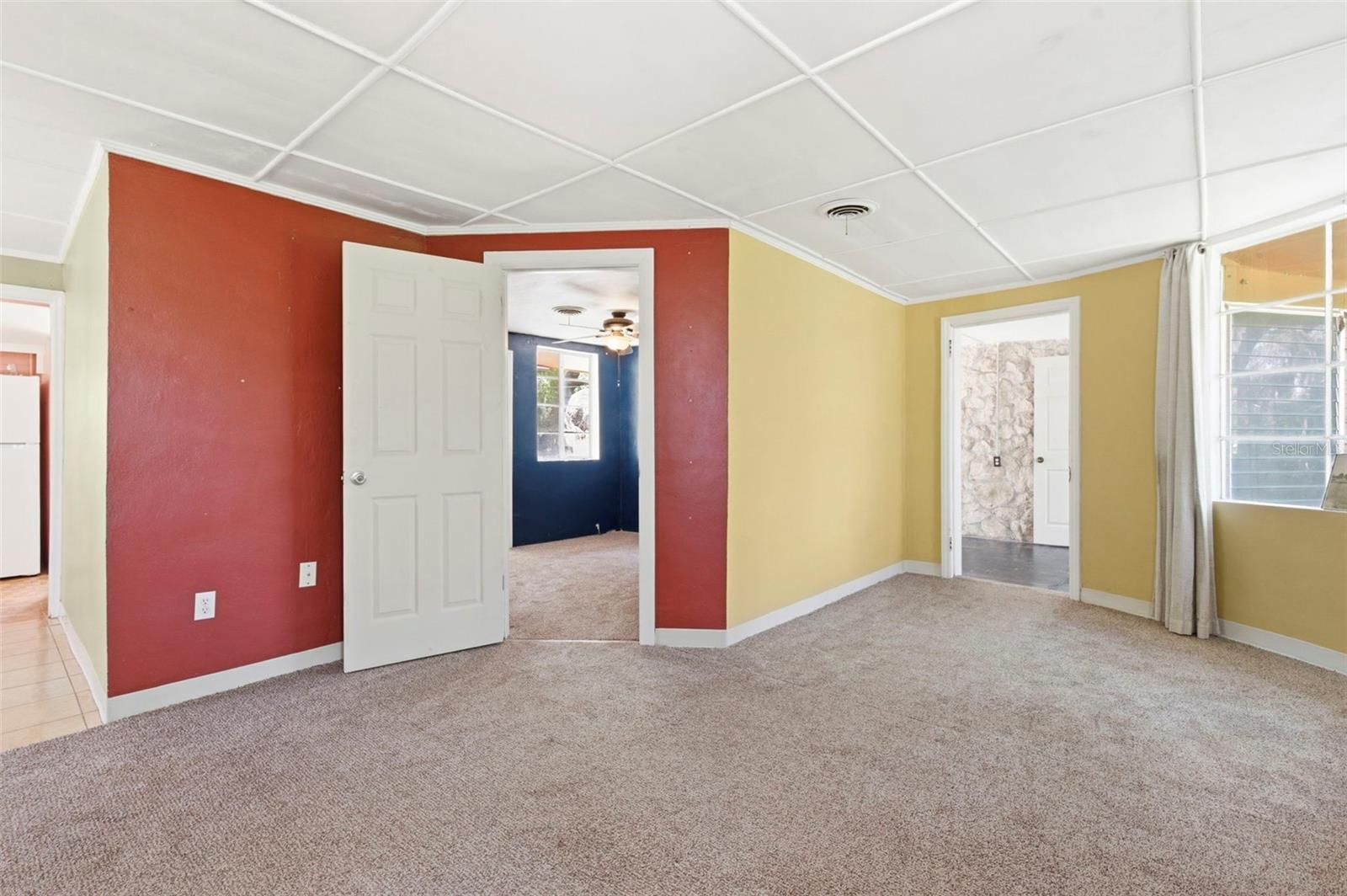 Image 13 of 61 For 5651 Monroe Street