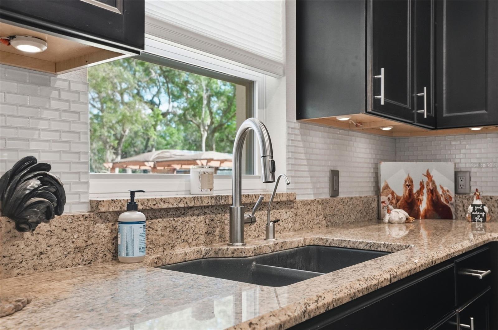 Image 23 of 99 For 7037 Cr 625  