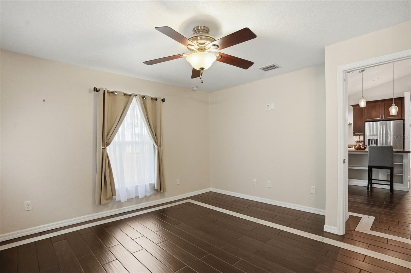 Image 35 of 99 For 7037 Cr 625  