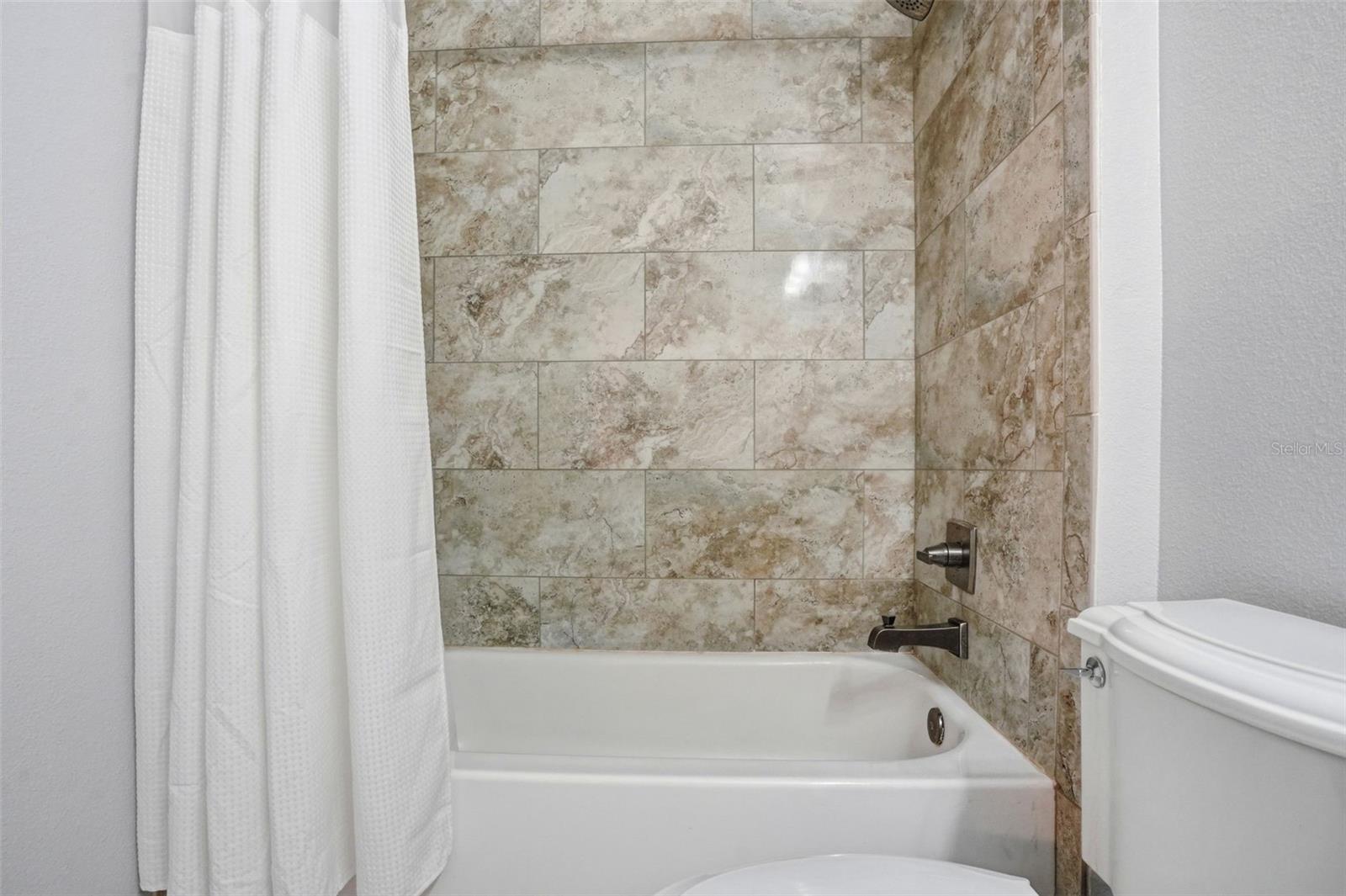 Image 48 of 99 For 7037 Cr 625  