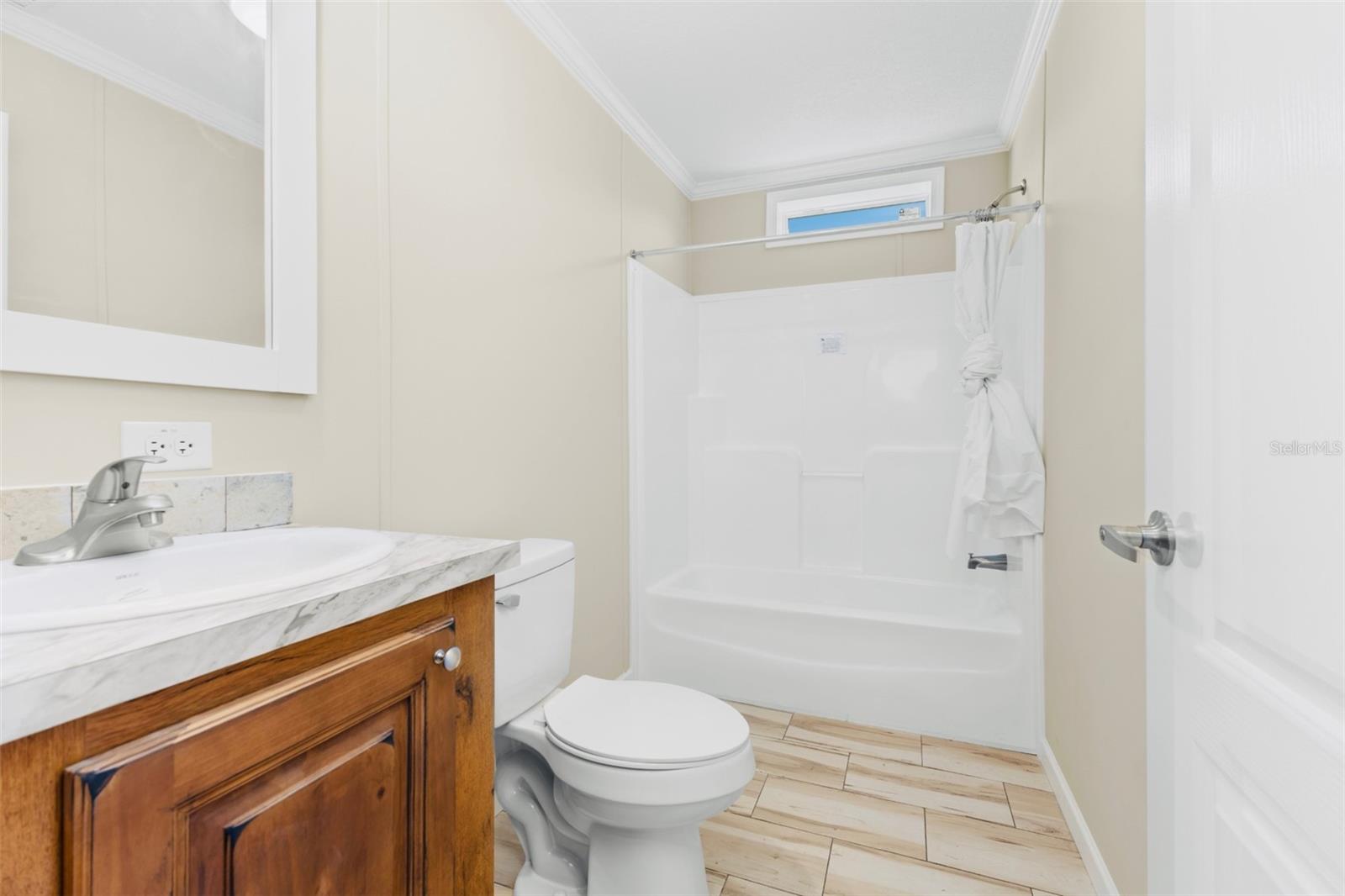 Image 16 of 19 For 20774 78th Trace