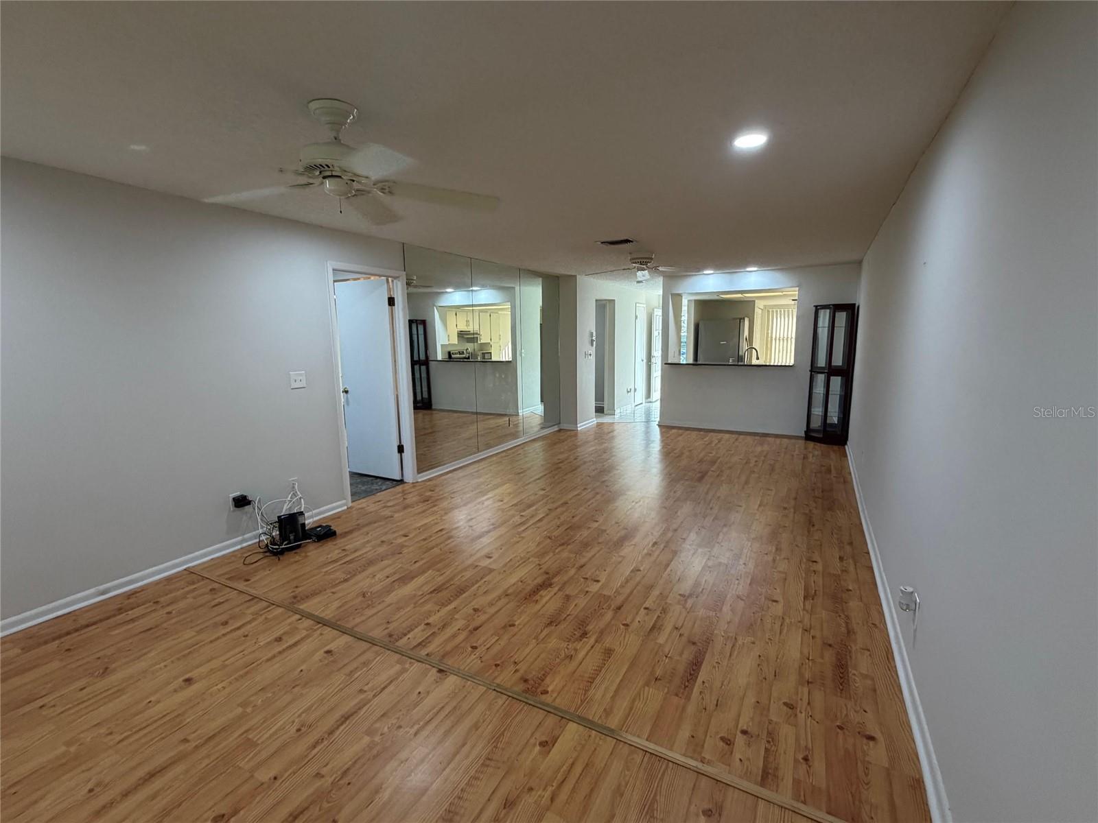 Image 6 of 14 For 3231 Teeside Drive 3