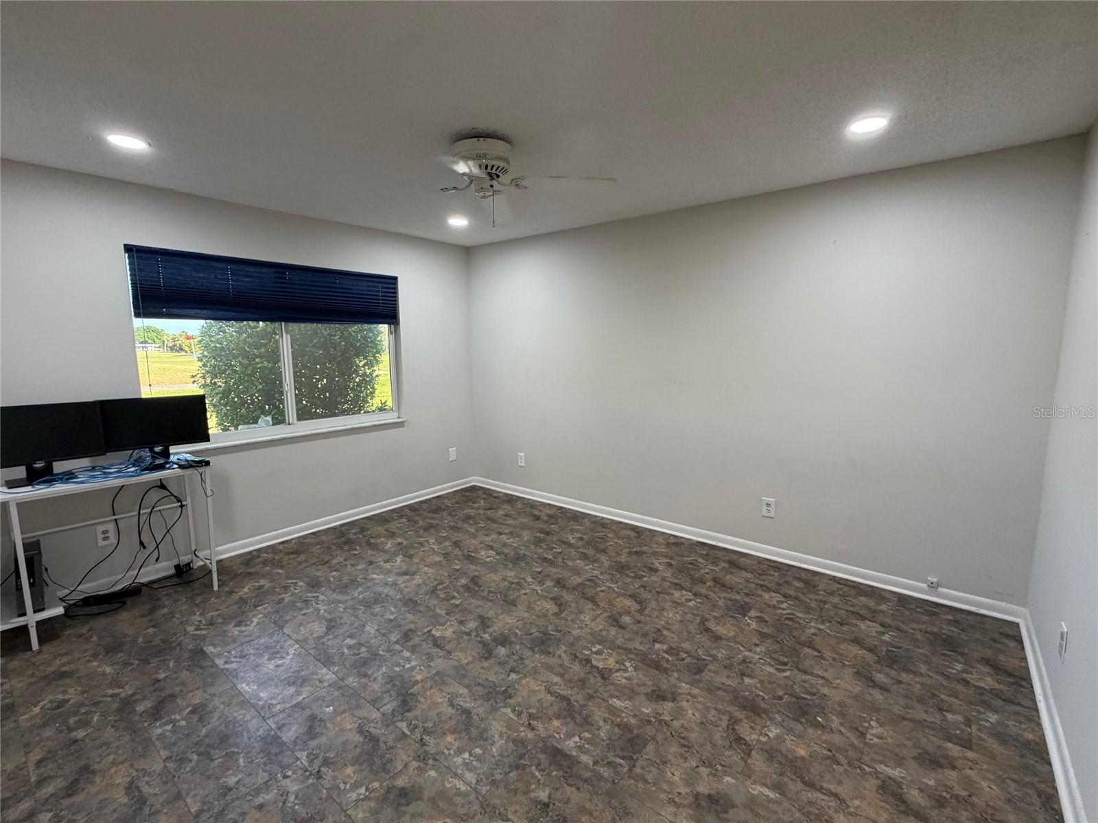 Image 8 of 14 For 3231 Teeside Drive 3