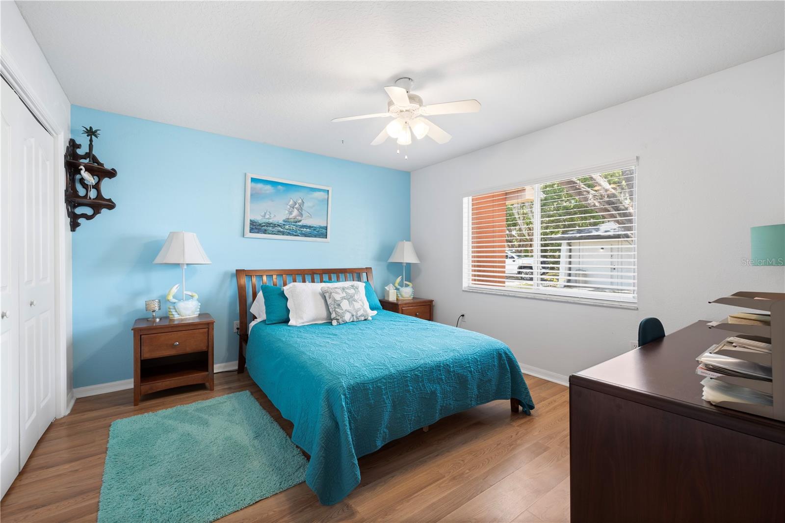 Listing photo id 25 for 3051 Waterfall Drive