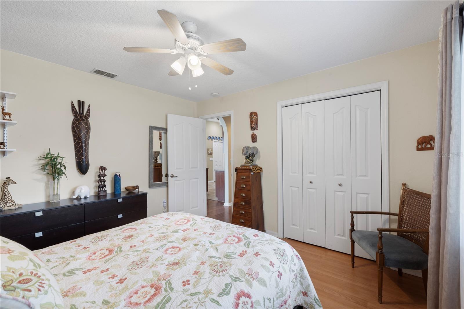 Listing photo id 29 for 3051 Waterfall Drive