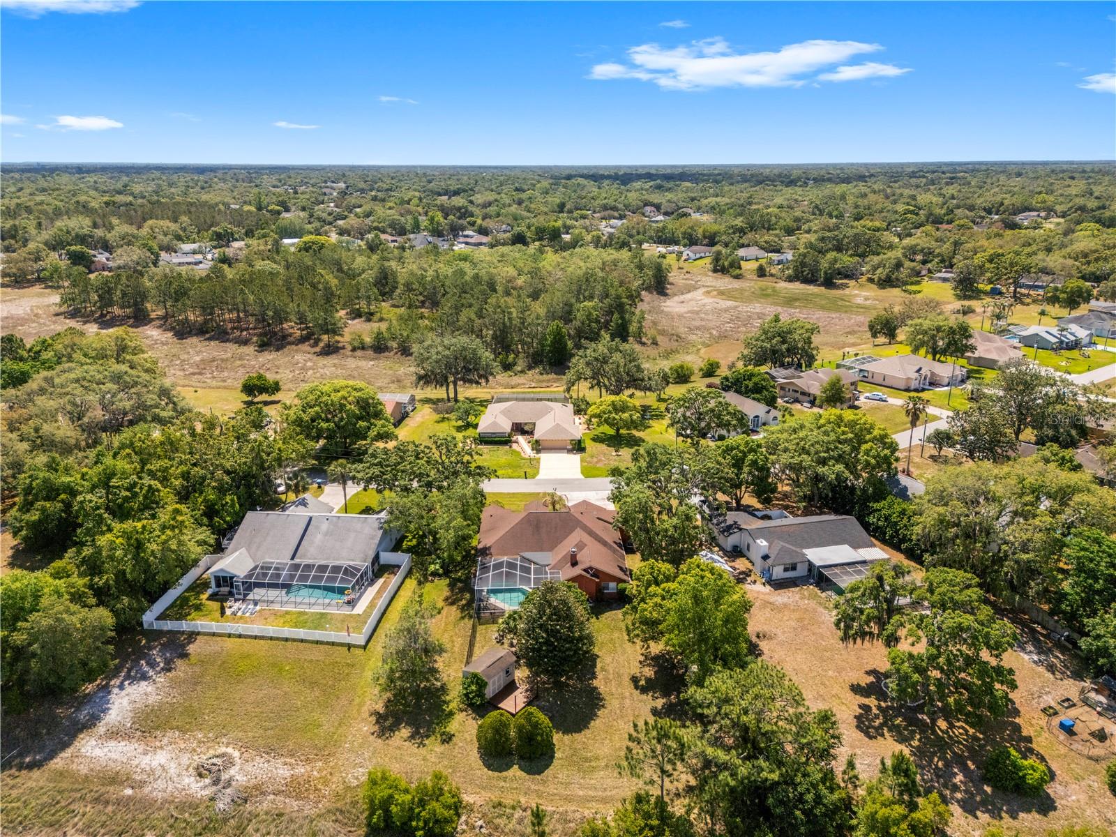 Listing photo id 67 for 3051 Waterfall Drive