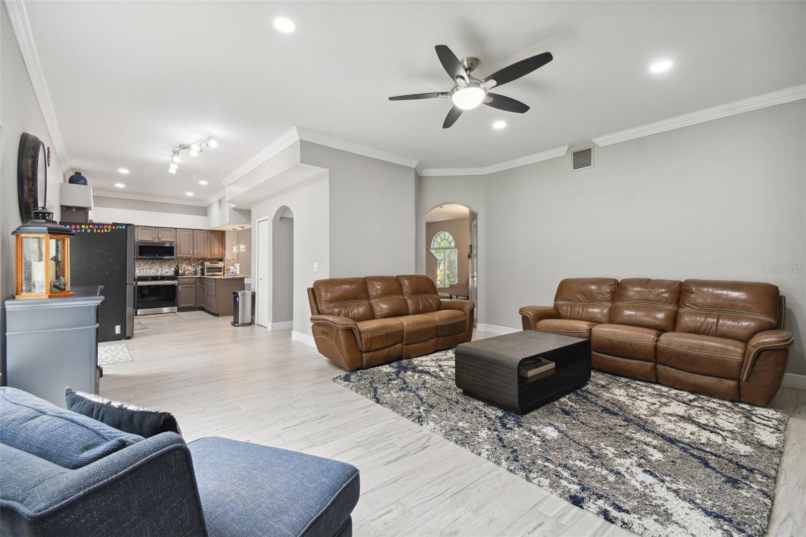 Image 22 of 65 For 19426 Sandy Springs Circle