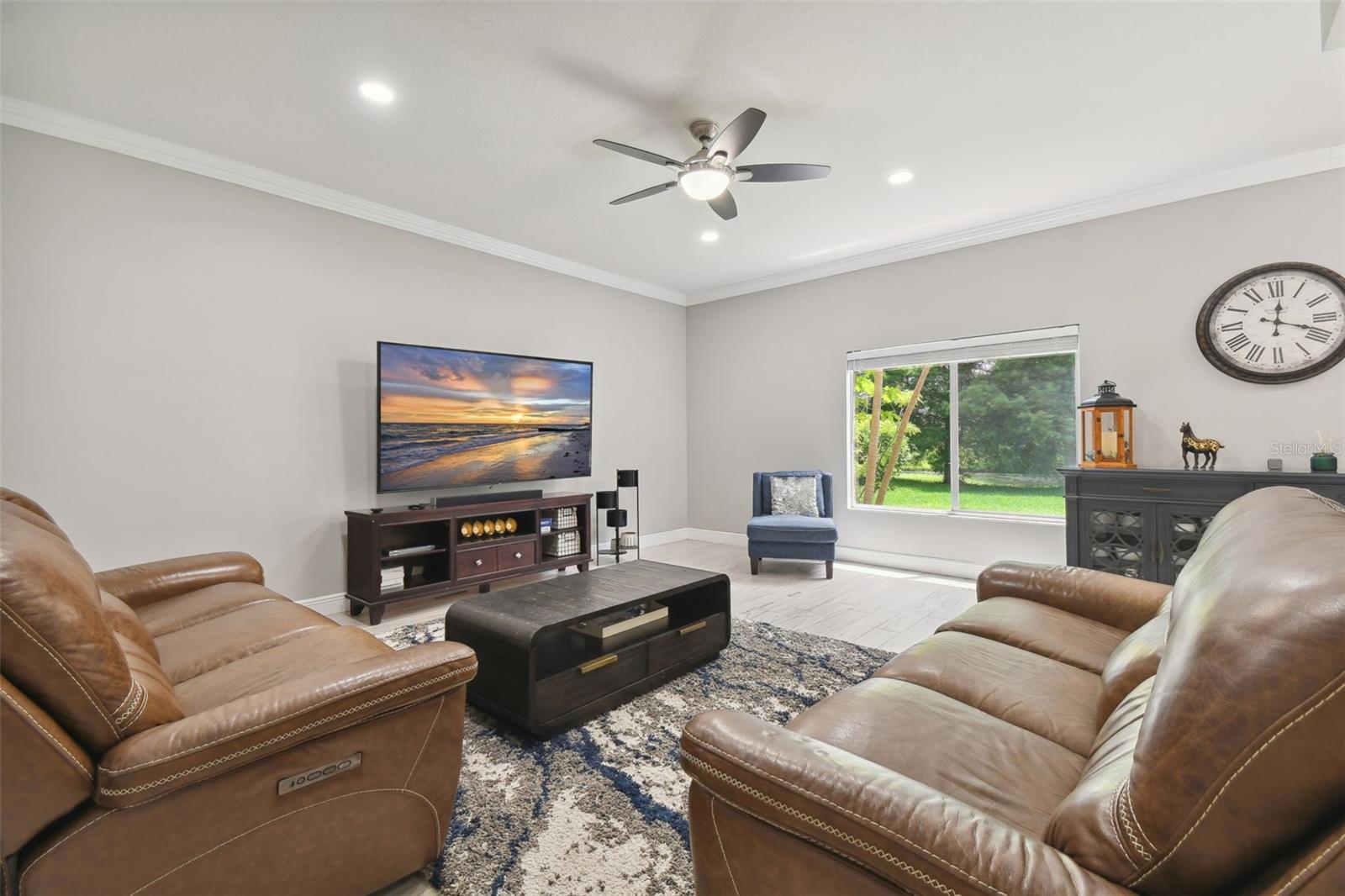 Image 24 of 65 For 19426 Sandy Springs Circle