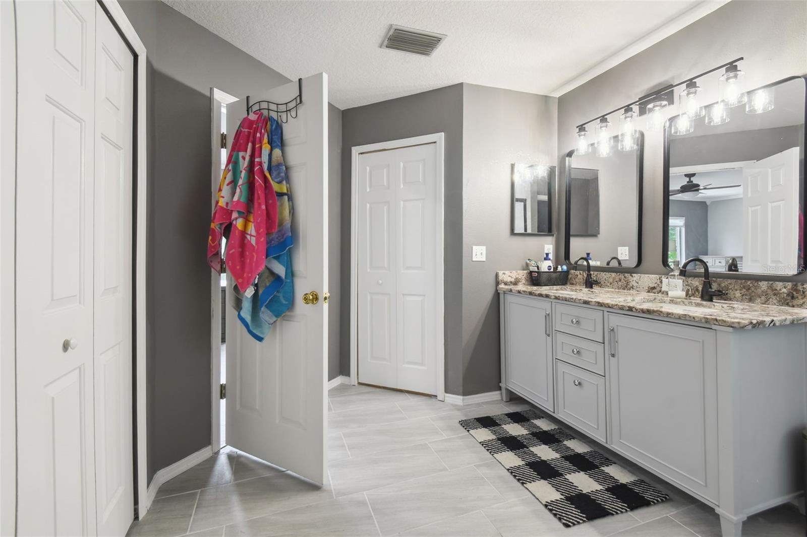 Image 50 of 65 For 19426 Sandy Springs Circle