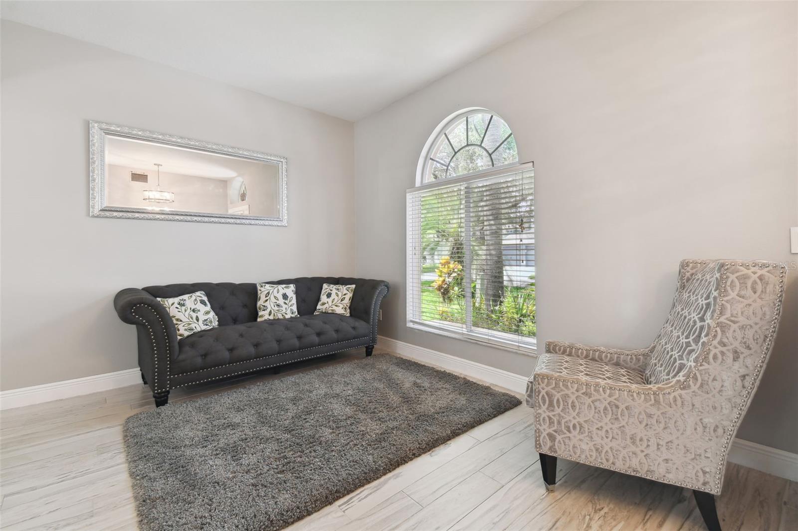 Image 6 of 65 For 19426 Sandy Springs Circle