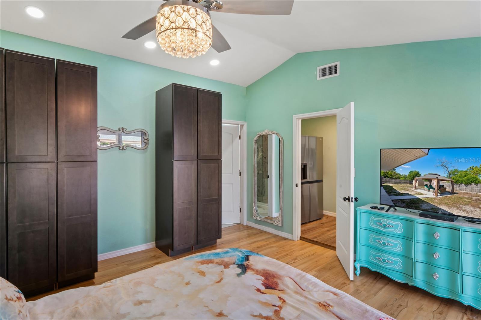 Image 14 of 48 For 4309 Pallas Avenue