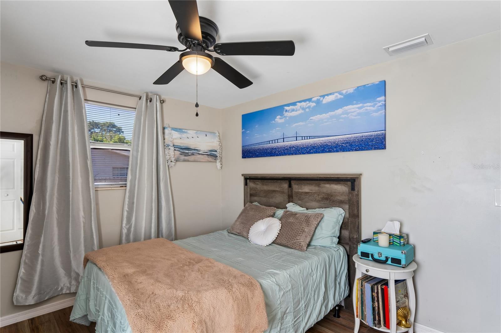 Image 24 of 48 For 4309 Pallas Avenue