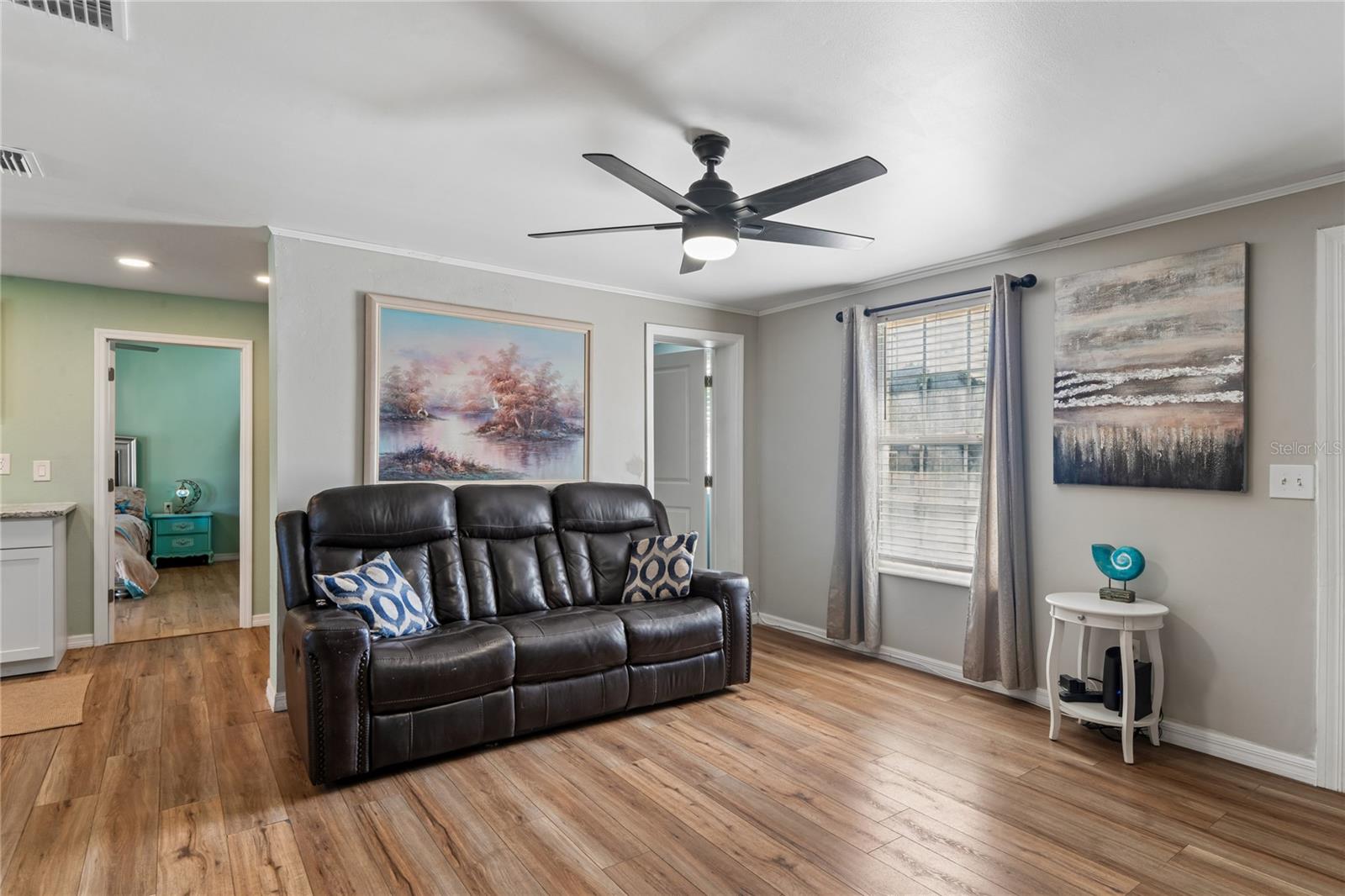 Image 5 of 48 For 4309 Pallas Avenue