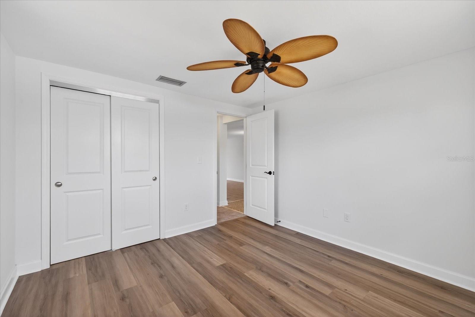 Image 16 of 35 For 4116 Hampton Drive