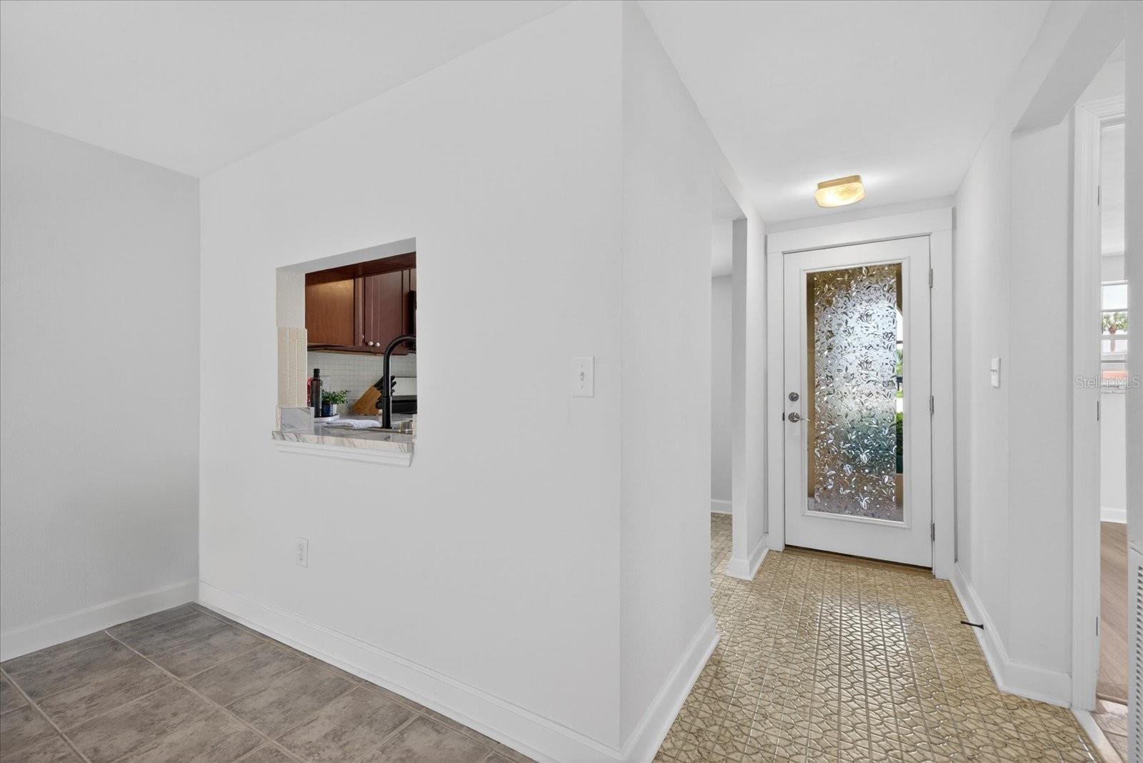 Image 19 of 35 For 4116 Hampton Drive