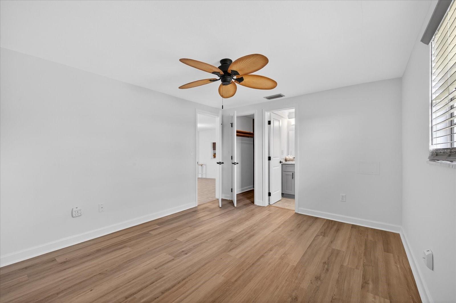 Image 23 of 35 For 4116 Hampton Drive