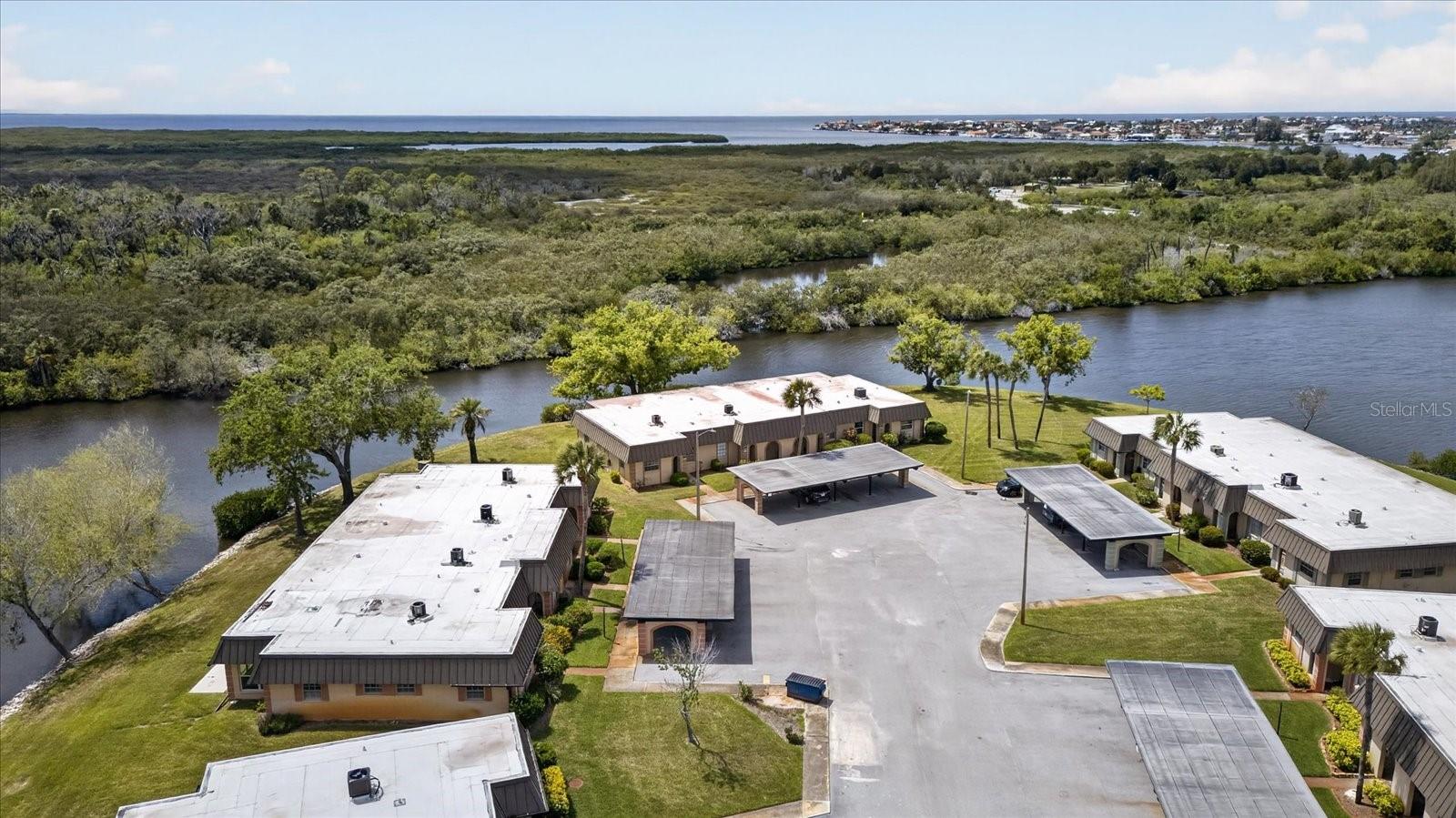 Image 27 of 35 For 4116 Hampton Drive