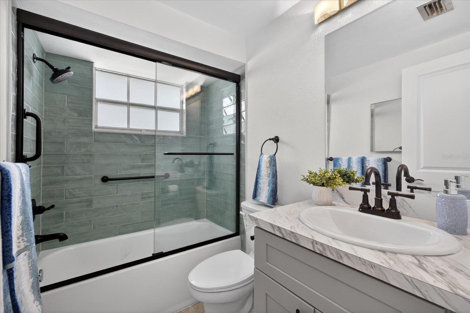 Image 5 of 35 For 4116 Hampton Drive