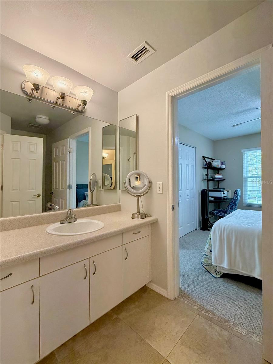 Image 27 of 32 For 2122 Clover Hill Road