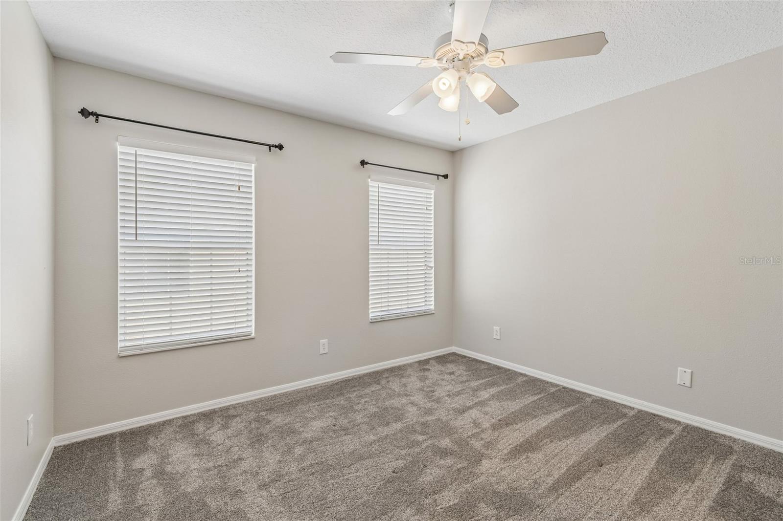 Image 15 of 57 For 17500 Glenapp Drive