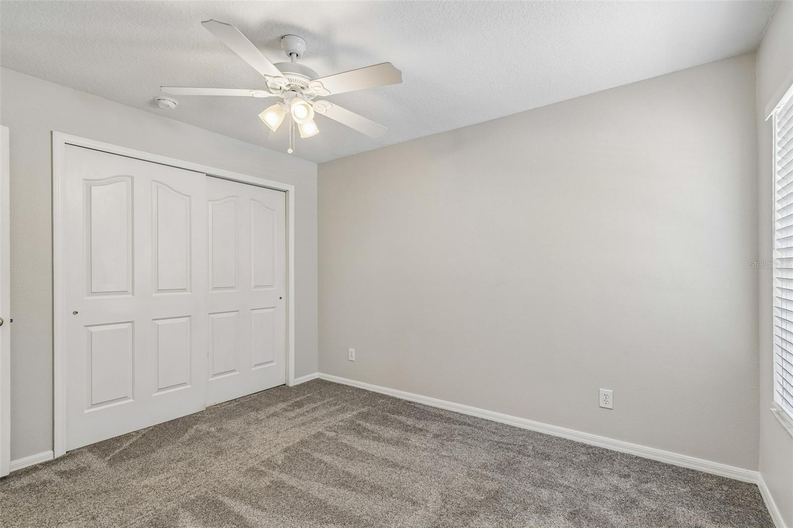 Image 21 of 57 For 17500 Glenapp Drive