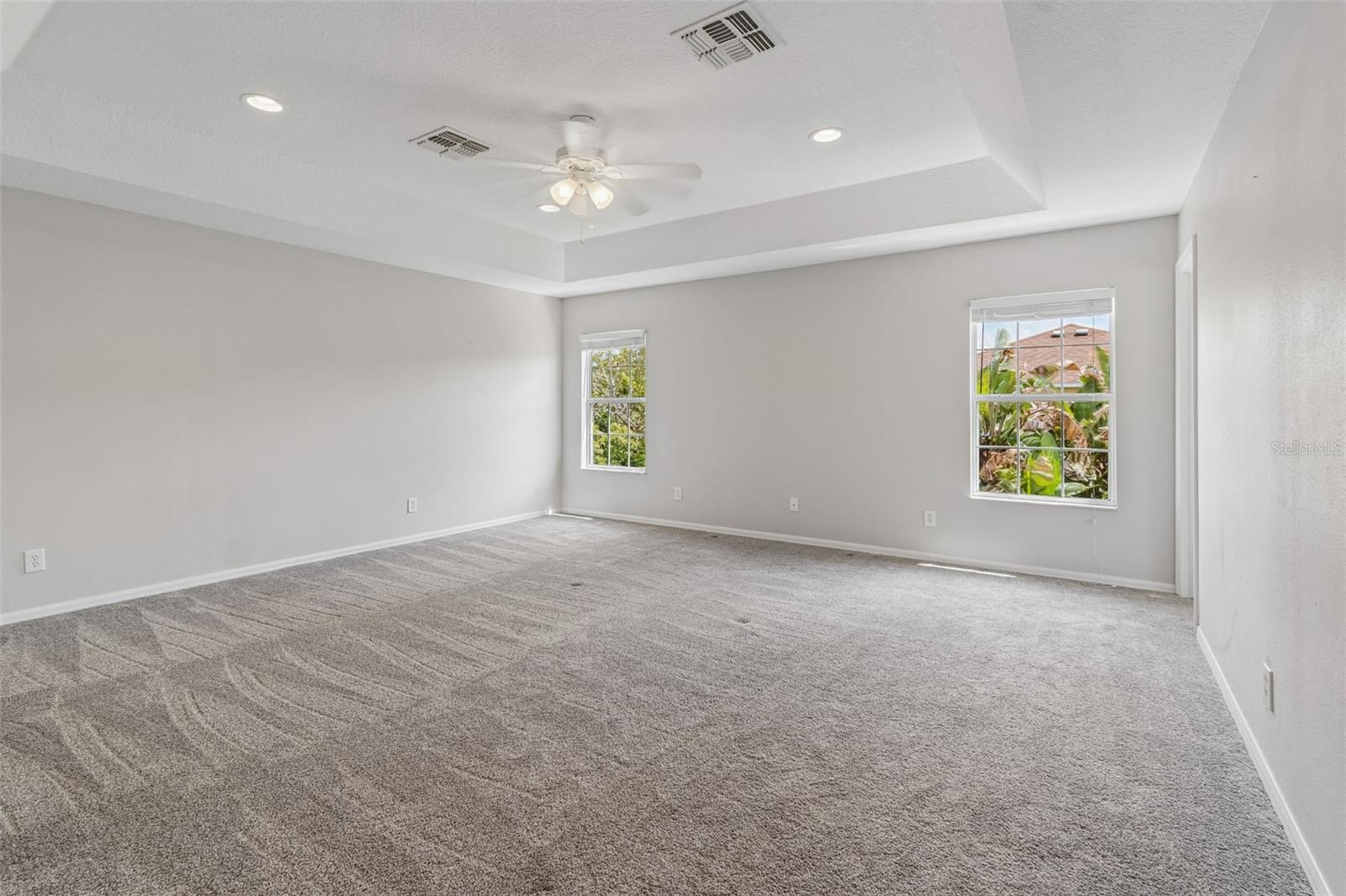 Image 22 of 57 For 17500 Glenapp Drive