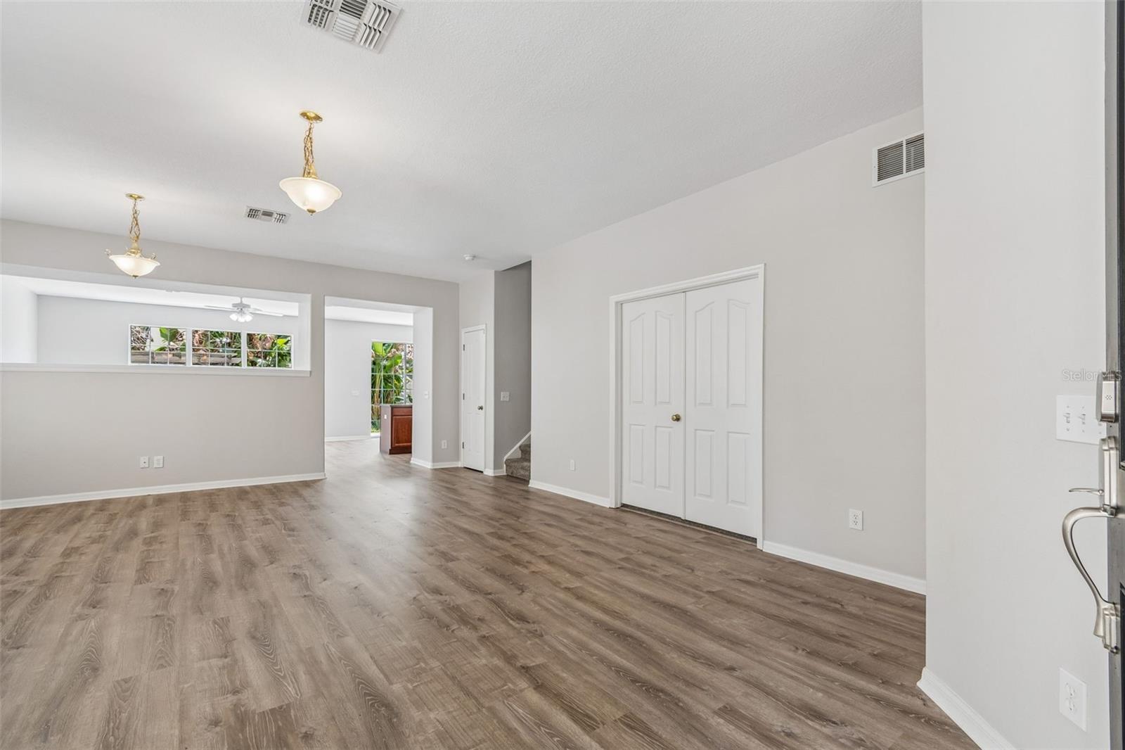 Image 3 of 57 For 17500 Glenapp Drive