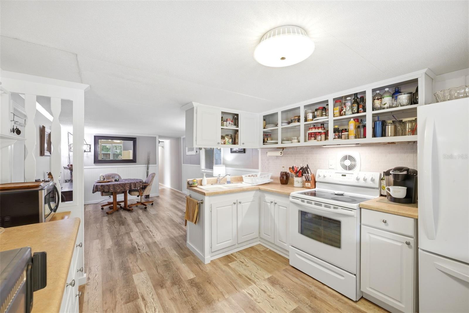 Image 11 of 63 For 6339 River Road