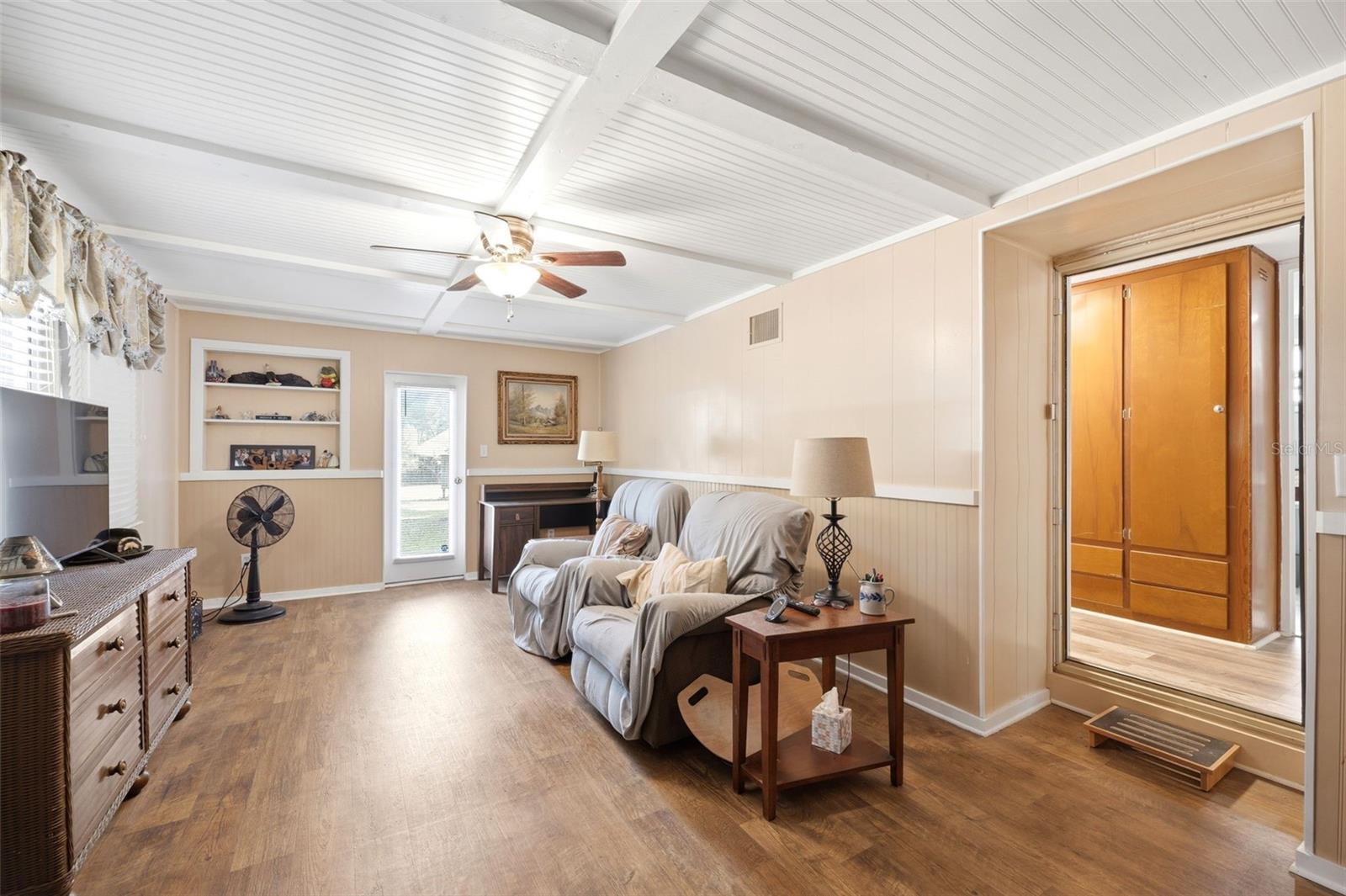 Image 14 of 63 For 6339 River Road