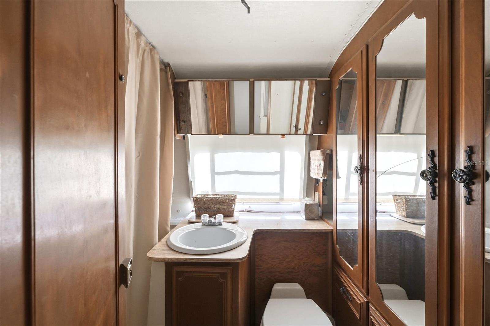 Image 32 of 63 For 6339 River Road