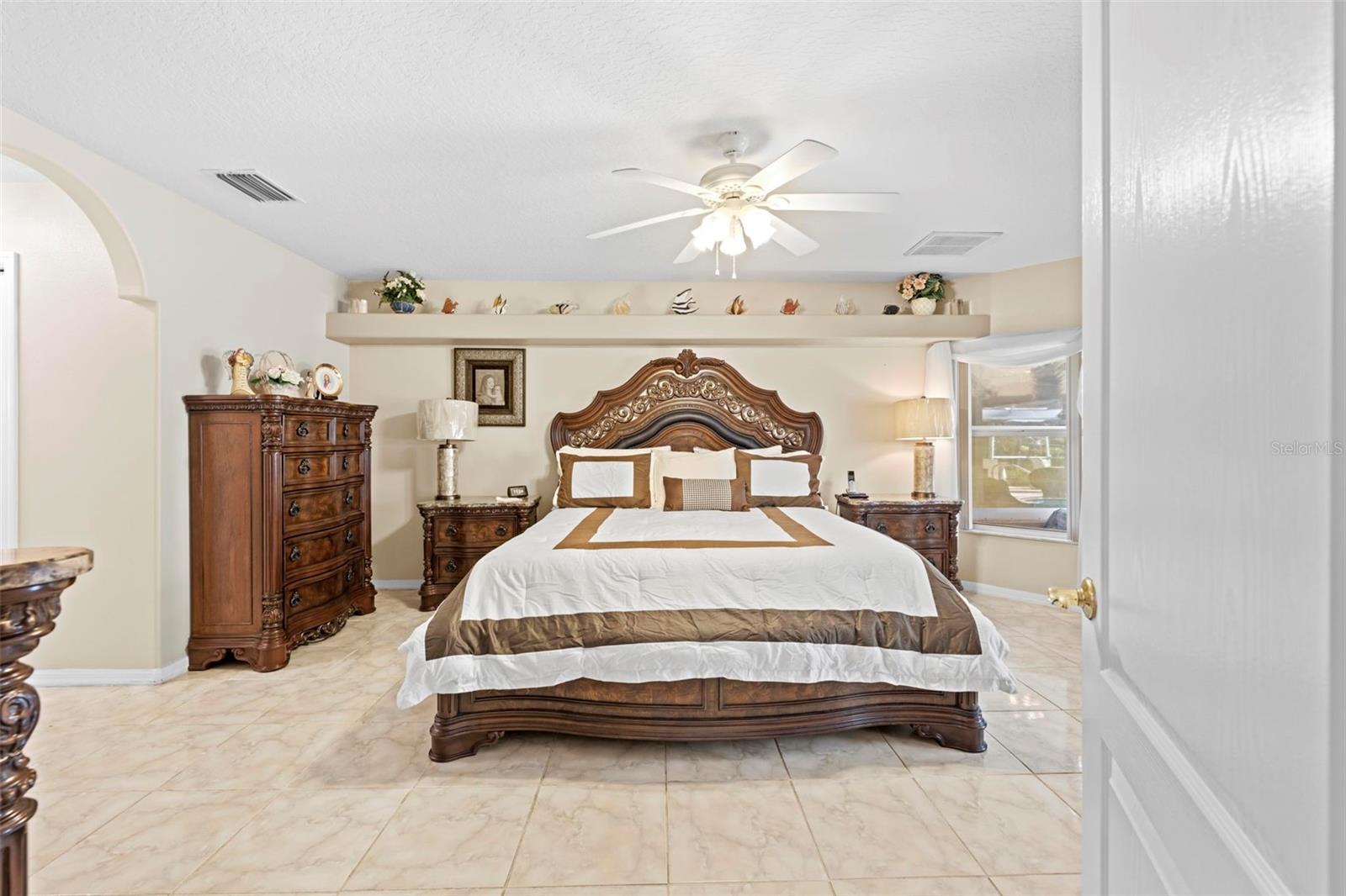 Image 33 of 65 For 134 Galena Avenue