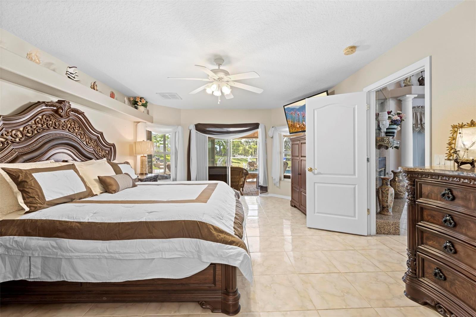 Image 6 of 65 For 134 Galena Avenue