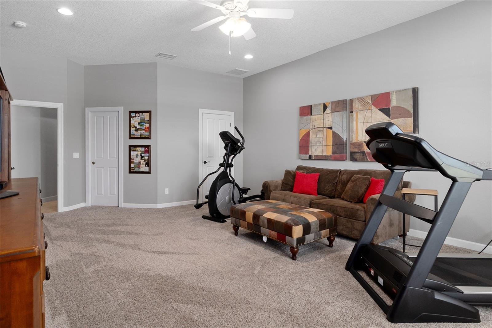 Image 53 of 100 For 3975 Grayhawk Loop