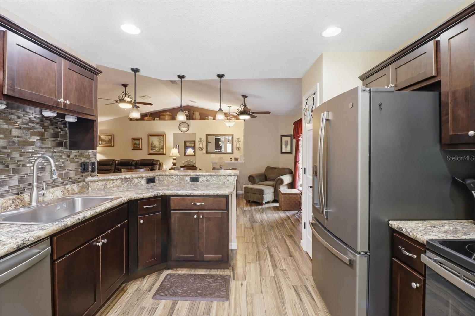 Image 16 of 45 For 16389 Margot Road