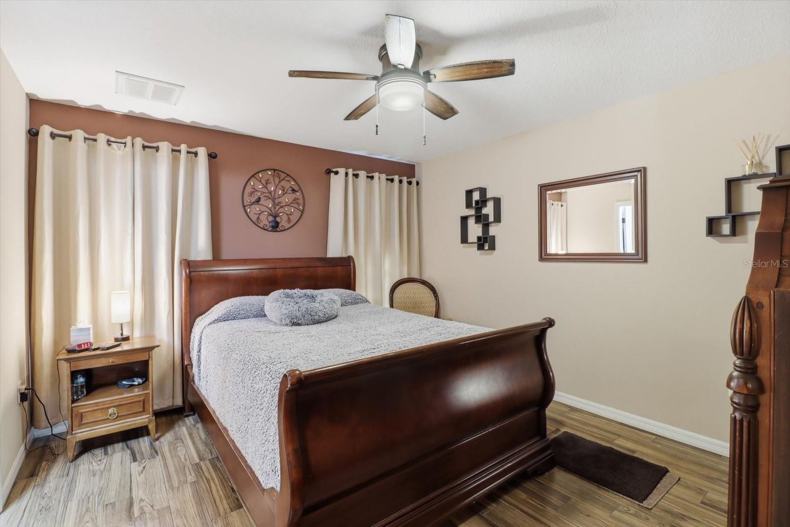 Image 21 of 45 For 16389 Margot Road