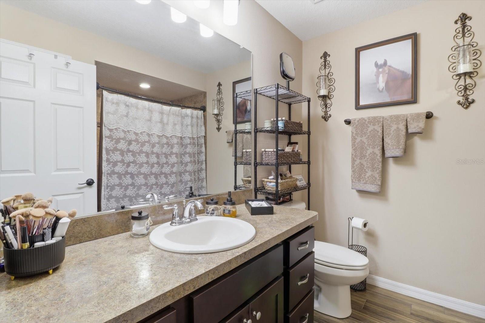 Image 24 of 45 For 16389 Margot Road