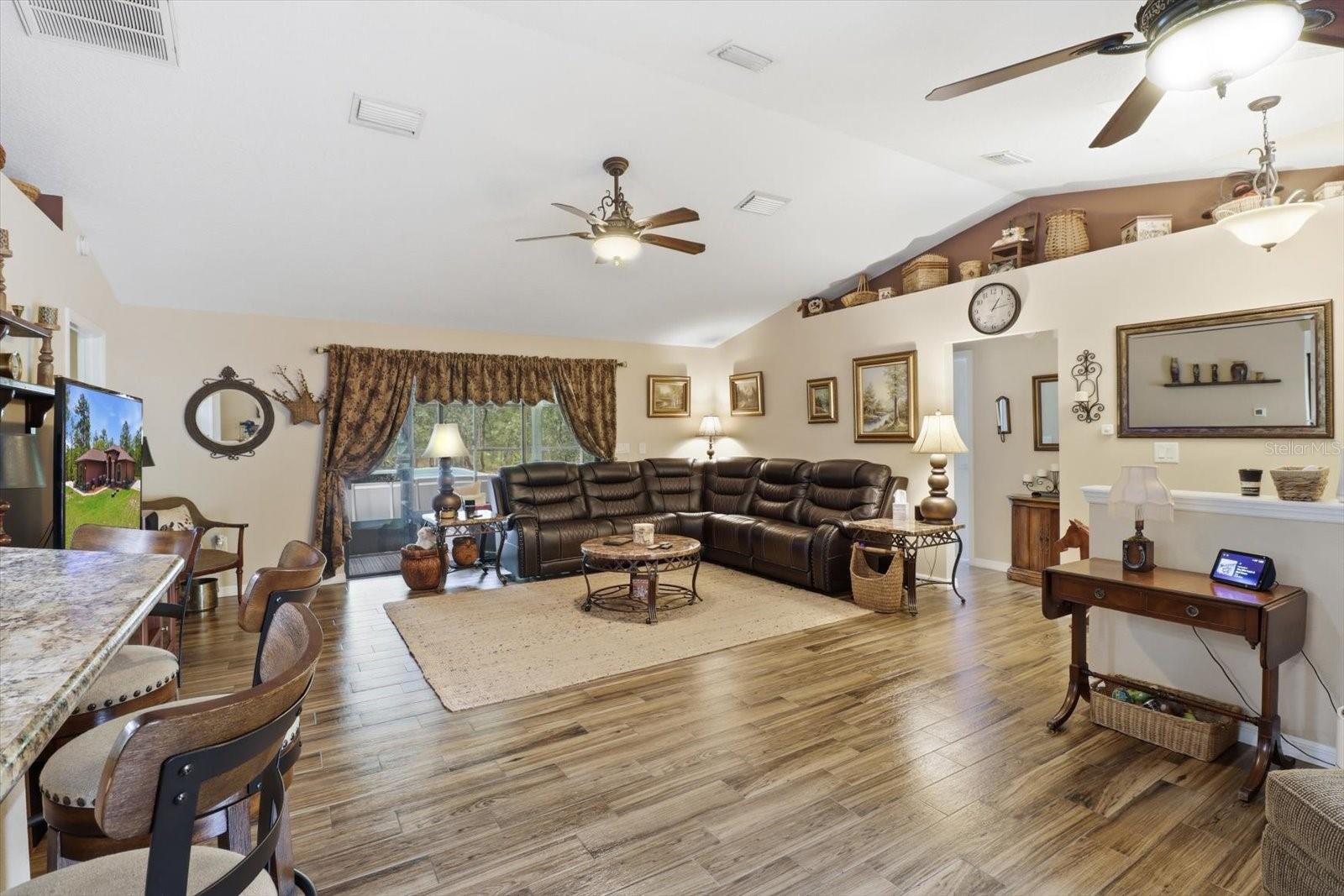 Image 8 of 45 For 16389 Margot Road