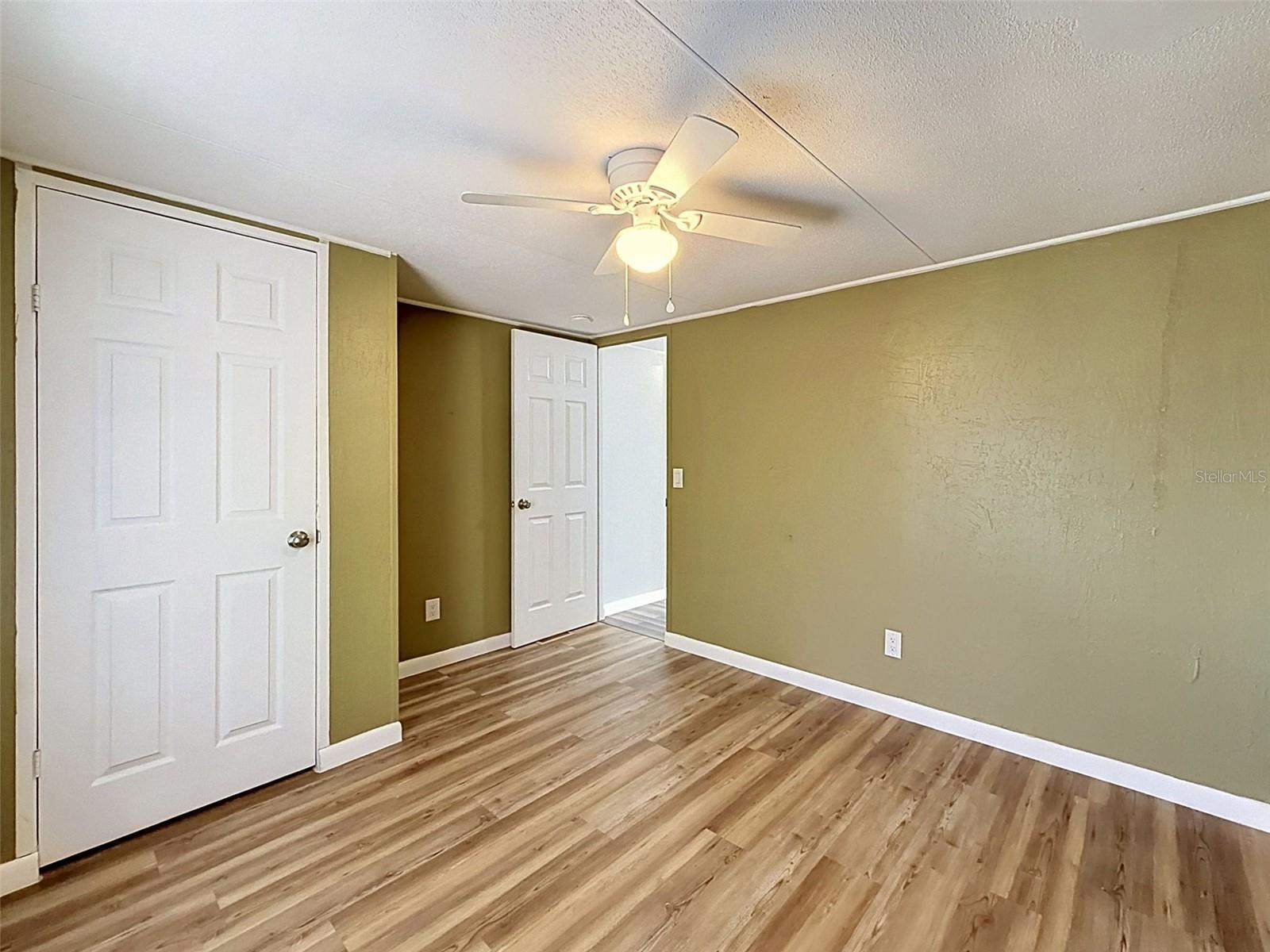 Image 22 of 76 For 15936 Archer St & 9718 Denton Ave.