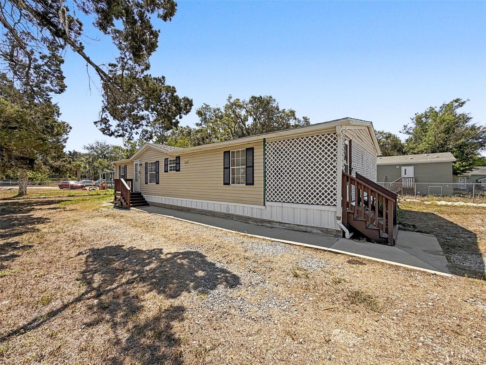 Image 3 of 76 For 15936 Archer St & 9718 Denton Ave.