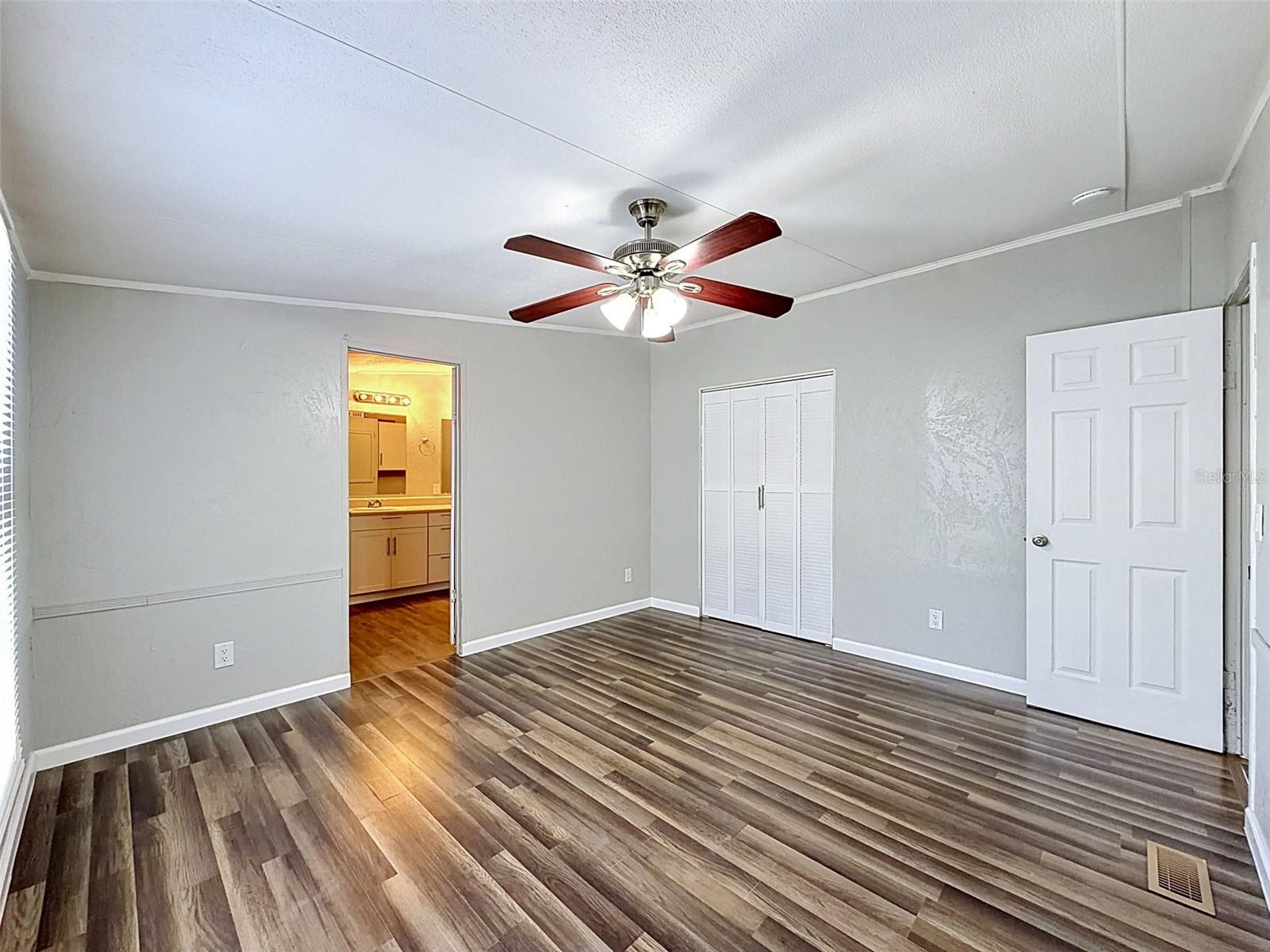 Image 31 of 76 For 15936 Archer St & 9718 Denton Ave.