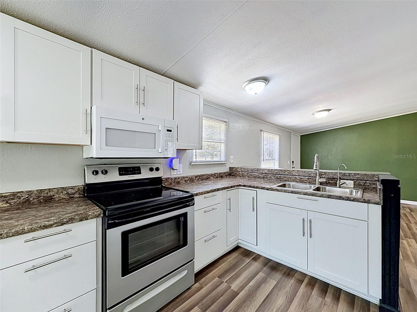 Image 40 of 76 For 15936 Archer St & 9718 Denton Ave.