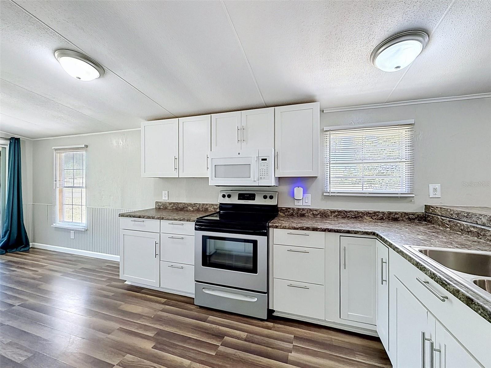 Image 41 of 76 For 15936 Archer St & 9718 Denton Ave.