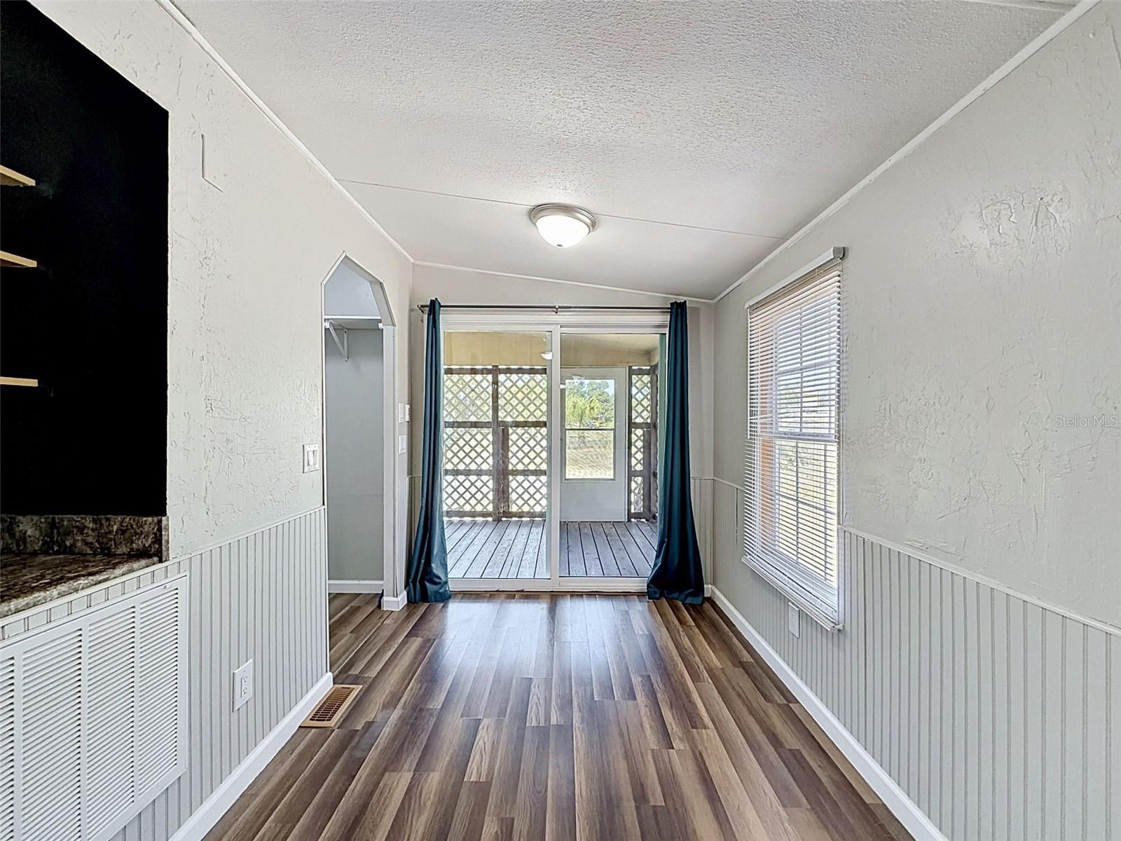 Image 42 of 76 For 15936 Archer St & 9718 Denton Ave.