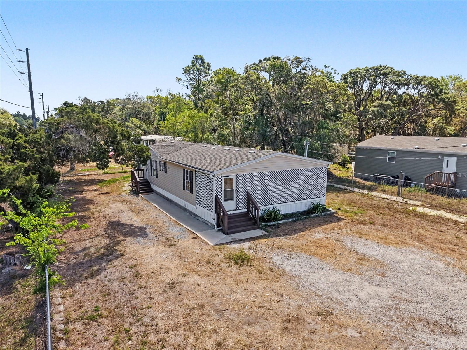 Image 7 of 76 For 15936 Archer St & 9718 Denton Ave.