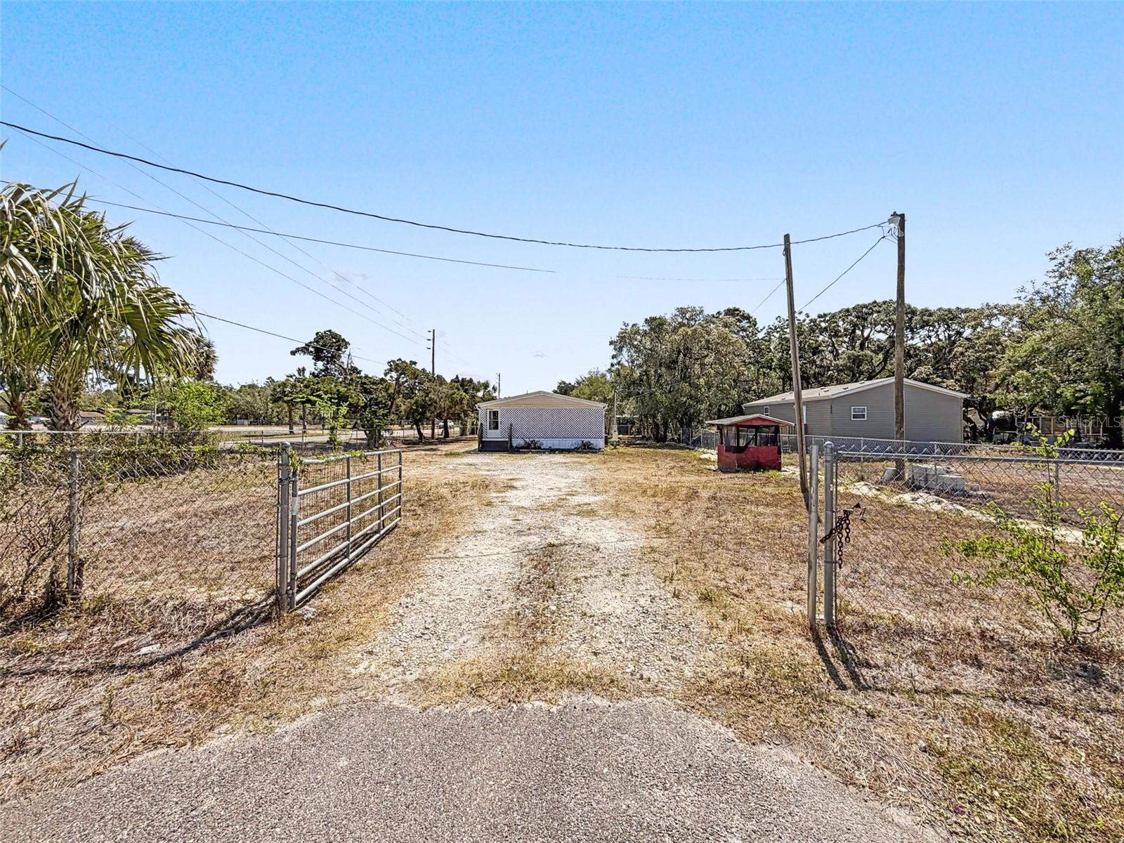 Image 75 of 76 For 15936 Archer St & 9718 Denton Ave.