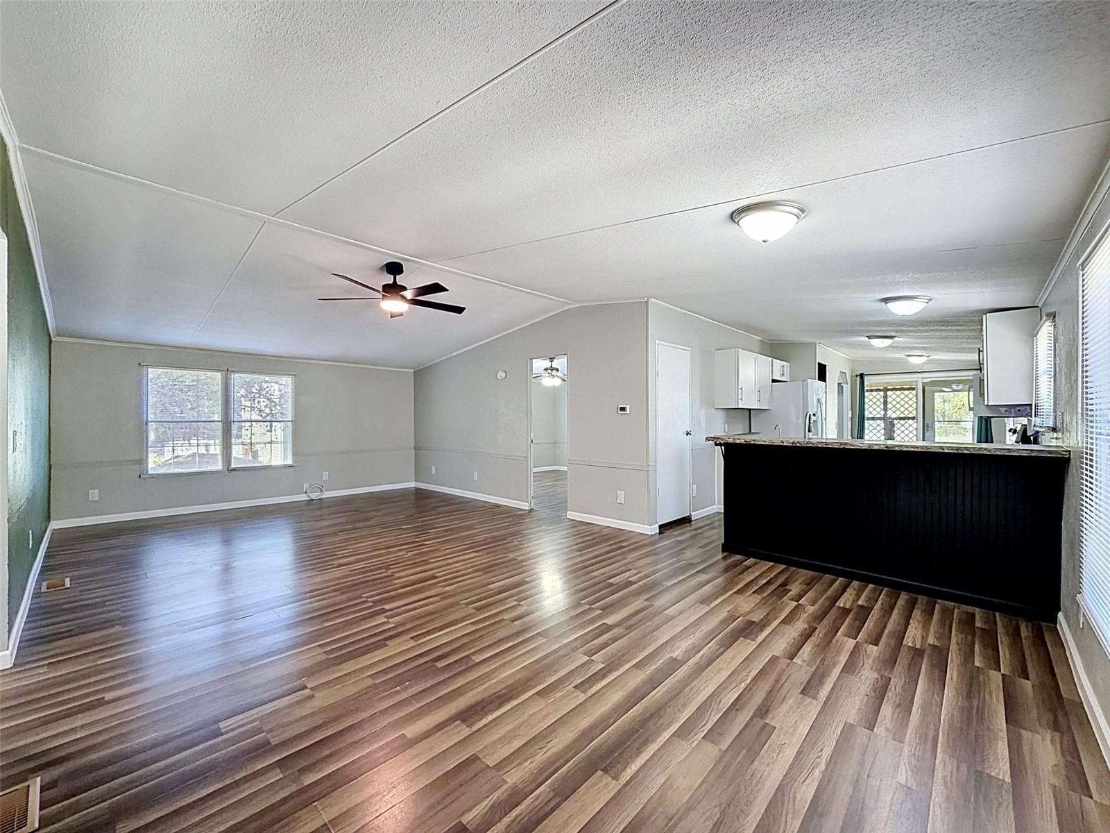 Image 9 of 76 For 15936 Archer St & 9718 Denton Ave.