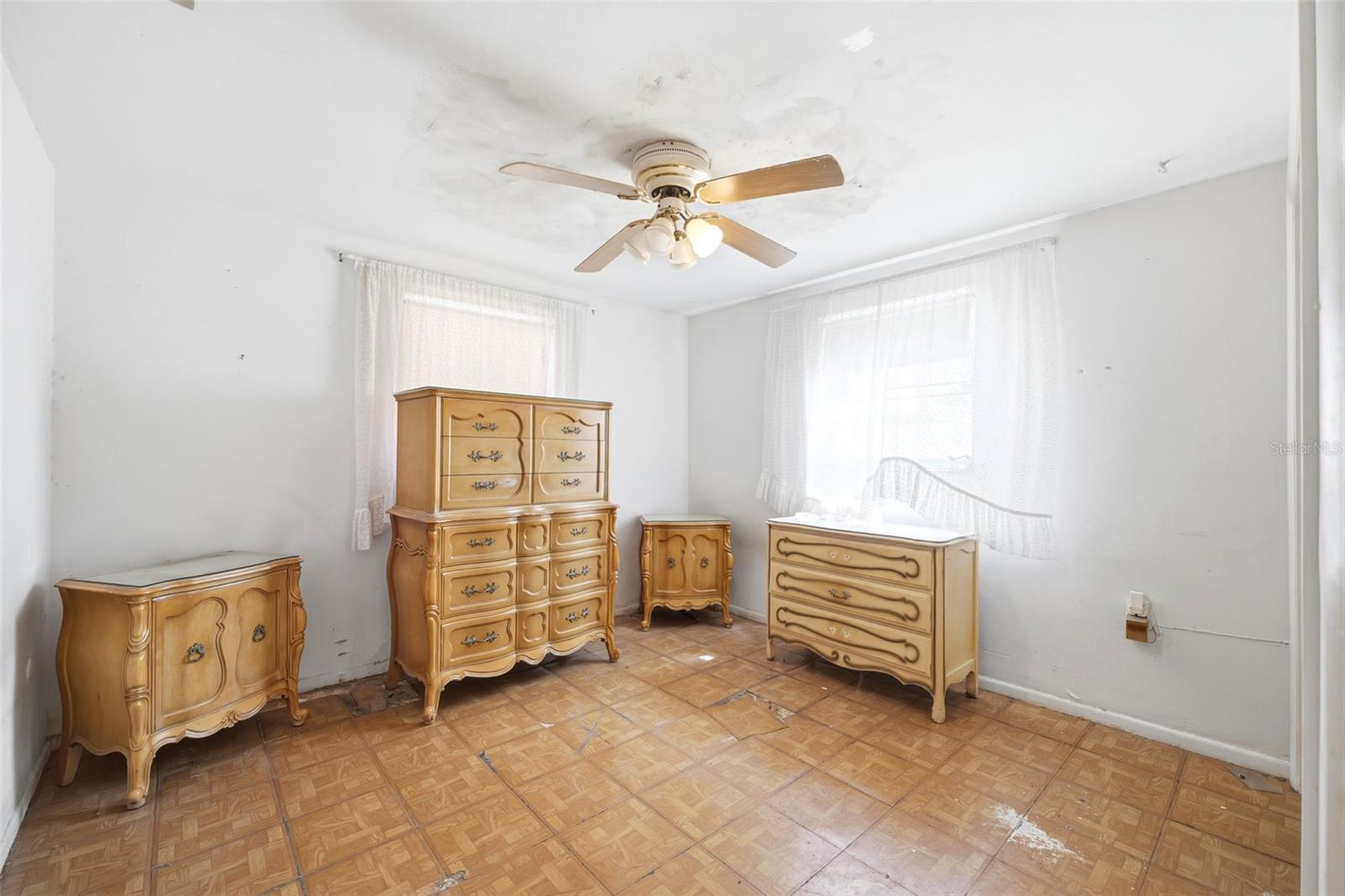 Image 14 of 22 For 3542 Bedford Street