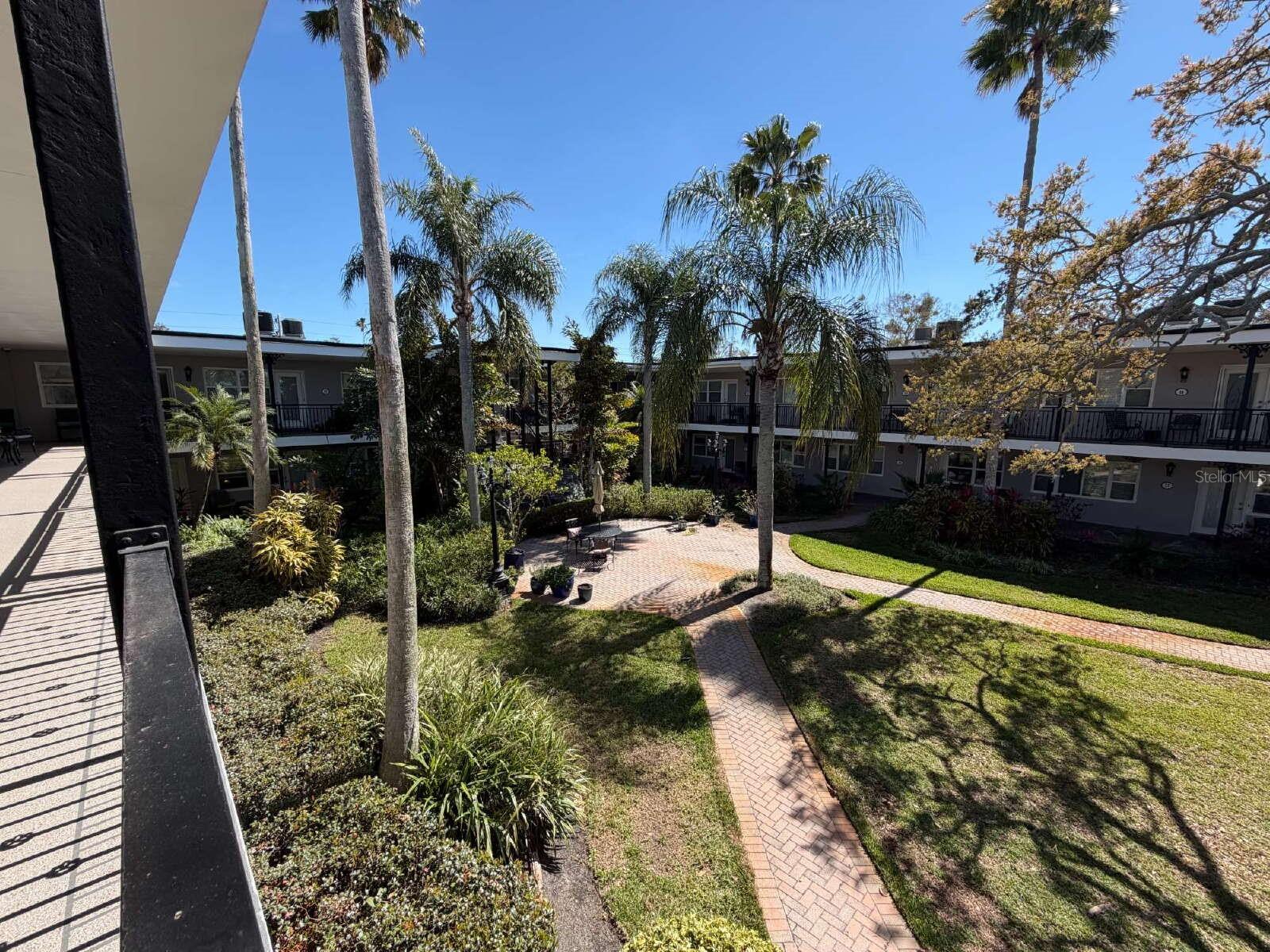 Image 15 of 20 For 1101 Victoria Drive 23